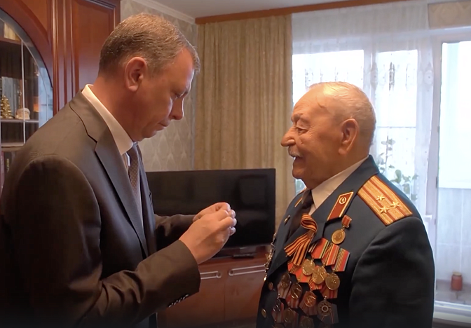 В Краснодаре ветеран ВОВ Николай Яшкин стал Почётным гражданином города